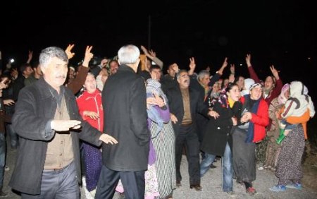 Diyarbakırda Çıkan Olaylarda Hayatını Kaybeden Aydın Erdem Mardin'de Toprağa Verildi