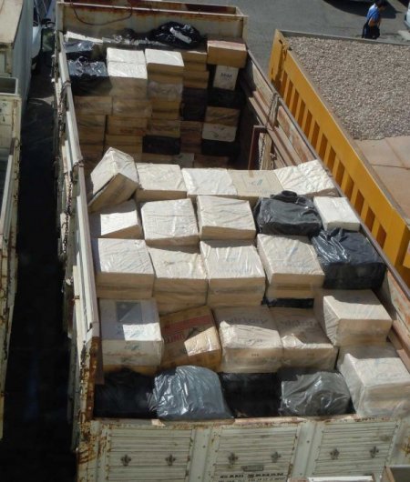 Diyarbakır’da Gümrük Kaçağı Sigara Ele Geçirildi