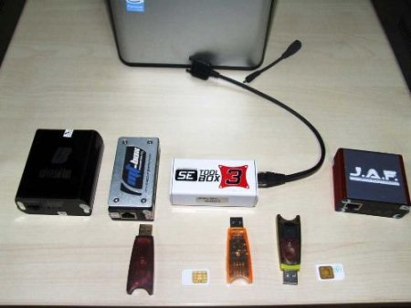 Diyarbakır'da Kaçak Cep Telefonu Operasyonu: 711 Kaçak Cep Telefonu Ele Geçirildi