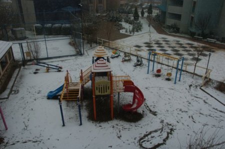 Diyarbakır'da kar yağışı başladı