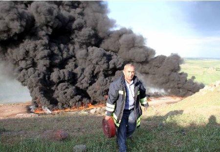 Diyarbakır'da patlamadan sonra çıkan yangın söndürüldü