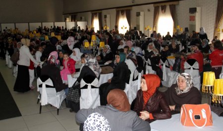 Diyarbakır'ın eğitim gönüllüsü anneleri unutulmadı