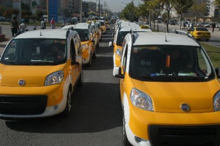 Diyarbakır'ın Yeni Taksileri Yola Çıktı