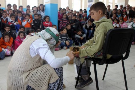 Diyarbakırlı öğrenciler Çanakkale’yi canlandırdı