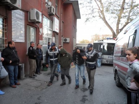 Dizi oyuncusu Engür sağlık kontrolünden geçirildi