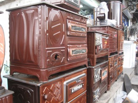 Doğalgaz Zammı Vatandaşı Sobaya Yöneltti