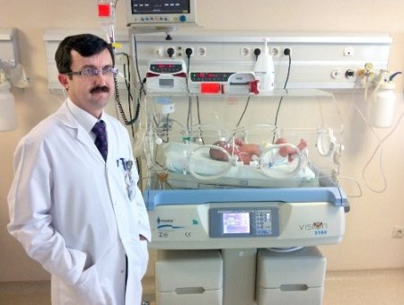 Doğduktan günler sonra burnundan nefes alabildi