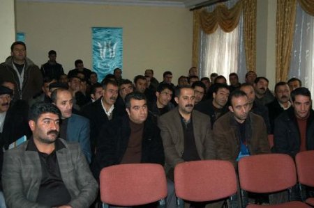 Doğu Anadolu Kalkınma Ajansı'nın Toplantısına Esnaftan Yoğun İlgi
