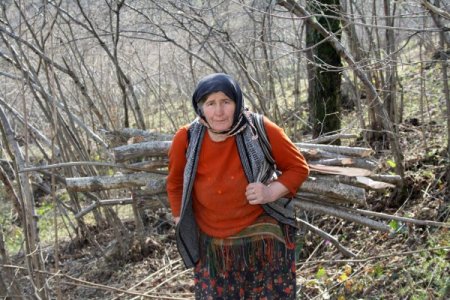 Doğu Karadeniz kadınının yaşam mücadelesi bitmiyor