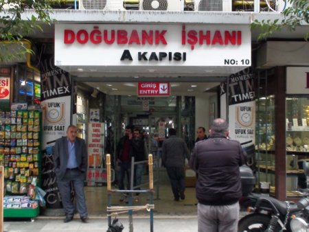 Doğubank’ta ‘kaçak eşya’ denetimi