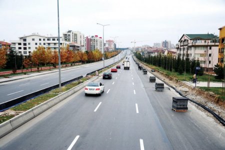 Doğukent Bulvarı 8 şeride çıkarıldı