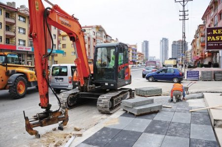 Doğukent Bulvarı 8 şeride çıkarıldı