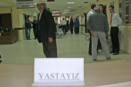 Doktor Cinayetine Sağlık Çalışanlarından Tepki