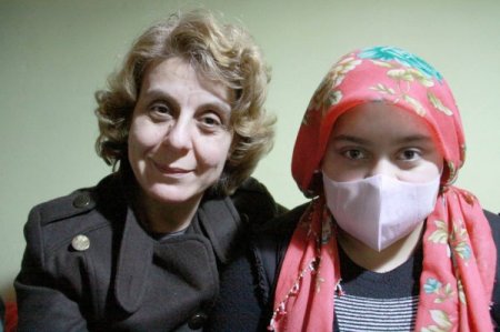 Doktorunun sürpriz ziyareti, lösemili gence moral oldu