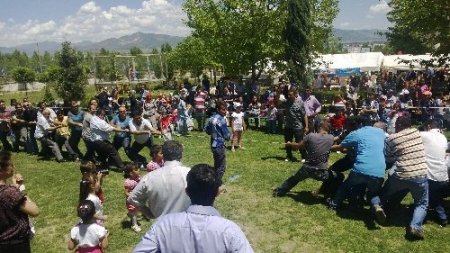 Dokumacı Koleji, bahar şenliği düzenledi