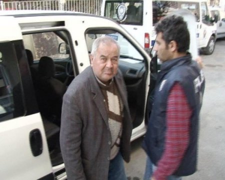 Dolandırıcının akıl hocası da yakalandı