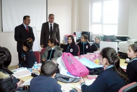 Dörtçelik'ten kardeş eli