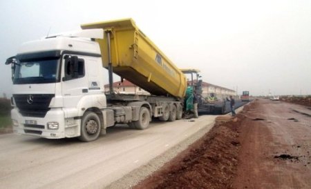 Döşemaaltı’nda asfaltsız yol kalmıyor