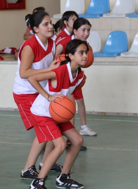 Döşemealtı’nda Basketbola Büyük İlgi