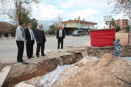 Döşemealtı’nın Alt Yapısı Tamamlanıyor, İlçenin Çehresi Değişiyor