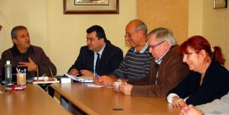 Döviz Bozdururken Kandırıldıklarını Belirten Yabancılar Konuyu Meclis'e Taşıdı