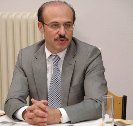 Dövizli askerlikte yeni düzenleme için kapı aralandı