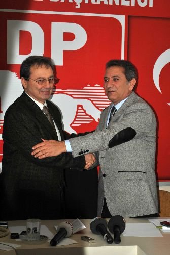 Dp, Antalya'da İbrahim Özcan'da Karar Kıldı