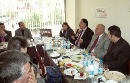 Dp Kırşehir İl Başkanı Ay: Sıkıntılara Birleşerek Göğüs Gerebiliriz