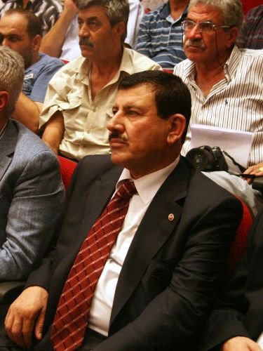 Dp'li Başkan Cindoruğa Rağmen 'evet' Diyeceğini Açıkladı