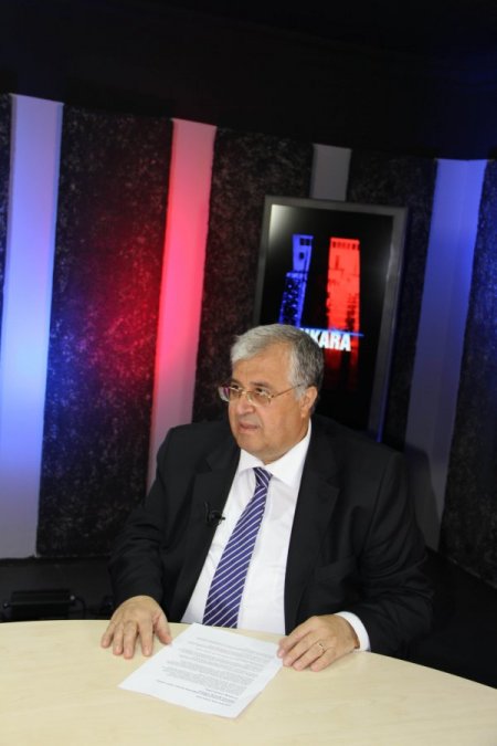 Dsp Genel Başkanı Türker, Annan'ın Görevine Talip