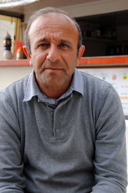 DSP'li Çakmak: Gün ortasında yanan sokak lambaları tamir edilsin