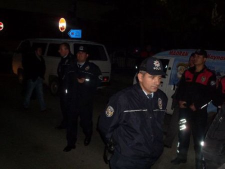 Dtp Ankara İl Başkanlığına Molotoflu Saldırı