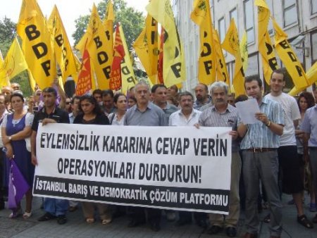 Dtp'li Tuncel, Erdoğan'ın Pkk'nın Çağrısına Cevap Vermesini İstedi