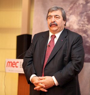 Duayen İşadamlarından Aile Sigortası'na Eleştiri, Kanalistanbul'a Övgü