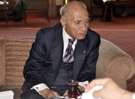 Duayen Sanayiciden Tüsiad'a Tavsiye: Politikayla Meşgul Olmayın