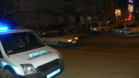 Düğünde Kavga Çıktı: 3 Yaralı