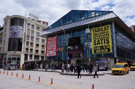 Dumlu: Tadilatta proje dışına çıkılmadı