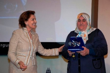 Dünya anneleri İstanbul'da buluştu