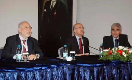 'Dünya Bankası, Türkiye deneyimini az gelişmiş ülkelere anlatmak istiyor'