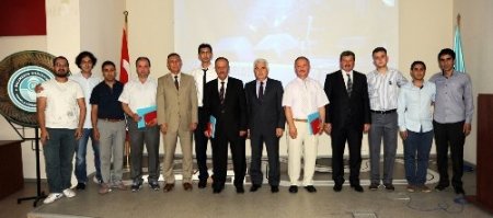 Dünya birincisi BAÜ Ar-Ge Topluluğu ödüllendirildi