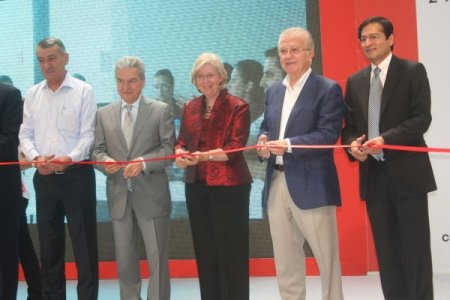 Dünya Devi Cummins, Filtre Fabrikasını İzmir'e Açtı