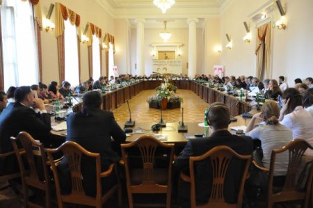 Dünya Felsefe Mirası Ve Gülen’in Fikirleri Kiev’de Konuşuldu