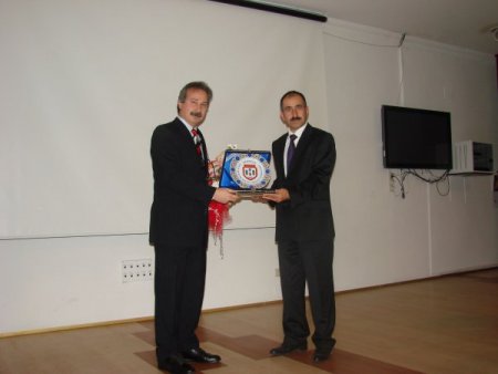 Dünya hafıza şampiyonundan POMEM öğrencilerine konferans