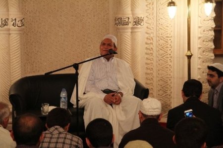 Dünyaca ünlü hafız Naina: Türk okulları insanlığa hizmet ediyor