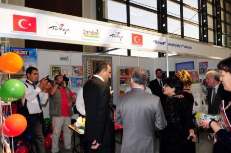 “Dünya’da Türkçe’ye olan ilgi artıyor”