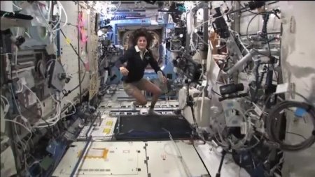 Dünya’dan 420 kilometre uzakta böyle yaşıyorlar