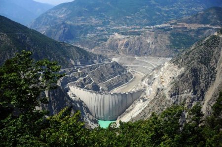 Dünyanın 6’ncı en yüksek barajı Deriner hizmete alınıyor