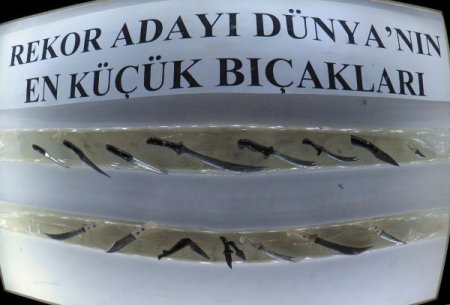 Dünyanın en minik kılıçları Feshane’de