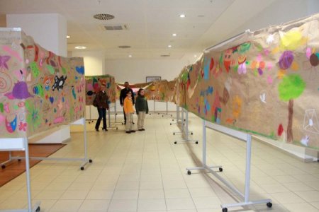 Dünyanın en uzun resmi görücüye çıktı