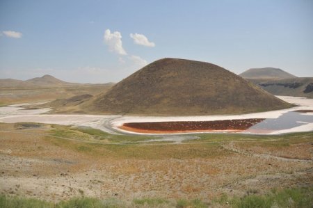 Dünyanın Nazar Boncuğu Meke Gölü Kuruyor
